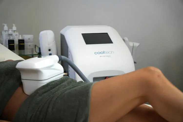 Cryolipolyse Behandeling Cosmetique Totale